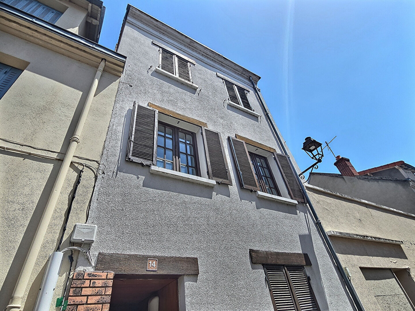 Agence immobilière de 
 ERA Montferrand Immobilier - ERA LAFAYETTE IMMOBILIER 
