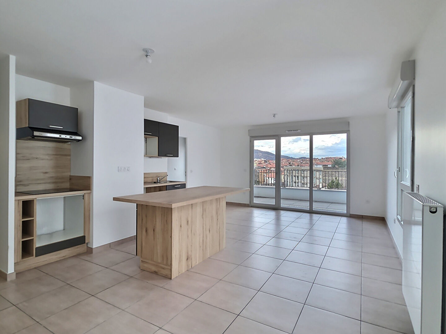 Agence immobilière de 
 ERA Montferrand Immobilier - ERA LAFAYETTE IMMOBILIER 
