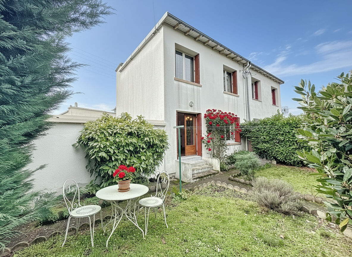 Agence immobilière de 
 ERA Montferrand Immobilier - ERA LAFAYETTE IMMOBILIER 
