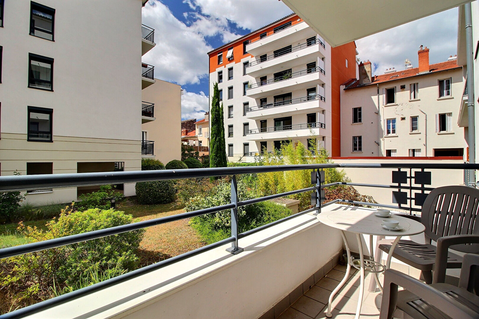Agence immobilière de 
 ERA Montferrand Immobilier - ERA LAFAYETTE IMMOBILIER 
