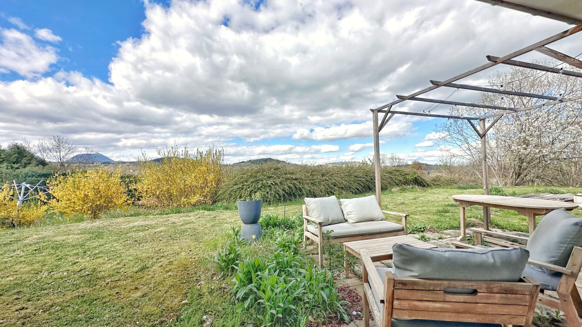 Agence immobilière de 
 ERA Montferrand Immobilier - ERA LAFAYETTE IMMOBILIER 
