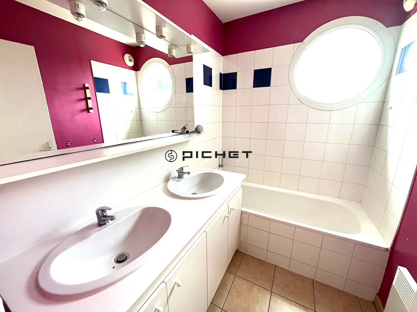 Photo GUJAN MESTRAS, image 4/5