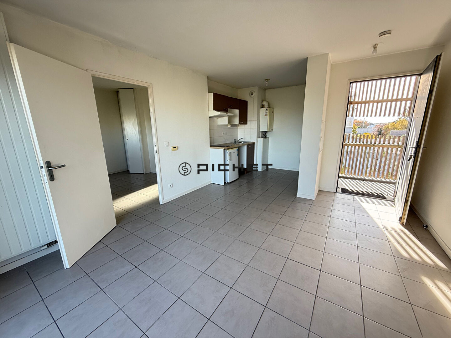 Photo Appartement Eysines 2 pièce(s) 40.50 m2 image 2/6