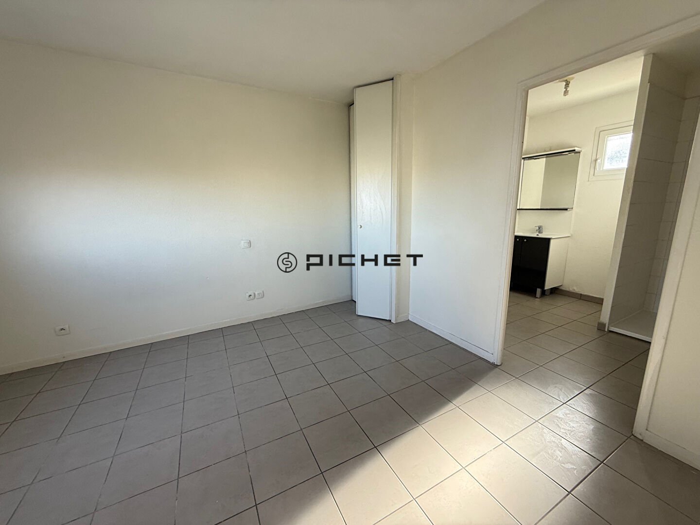 Photo Appartement Eysines 2 pièce(s) 40.50 m2 image 5/6