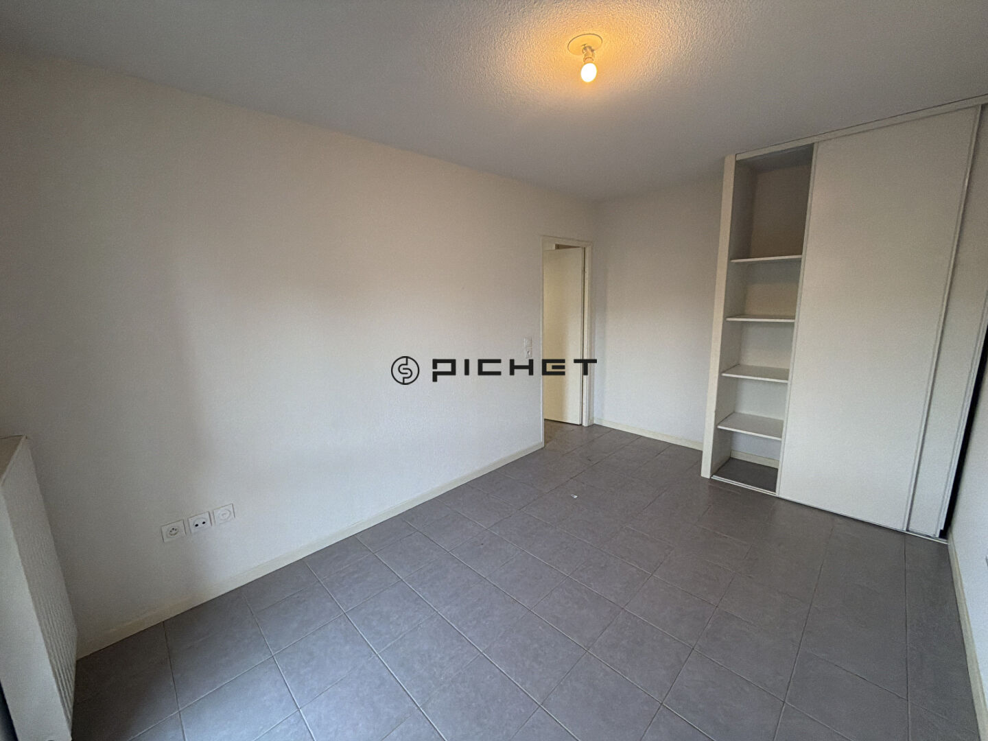 Photo Appartement Eysines 2 pièce(s) 50 m² image 3/6