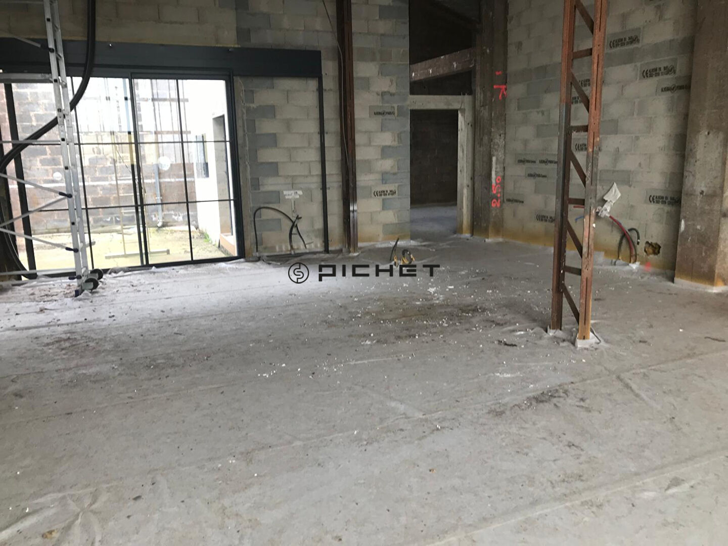 Photo Loft Objat 264 m2 image 2/6