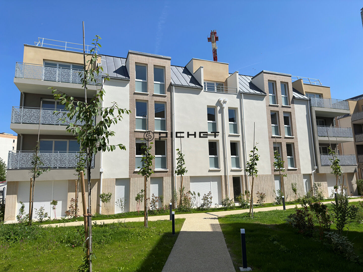 Agence immobilière de PICHET Paris 8