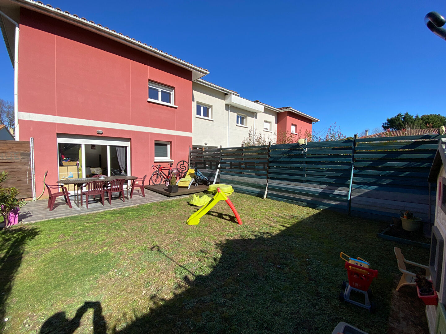 CREON- Villa Duplex T3 avec jardin vendue LIBRE