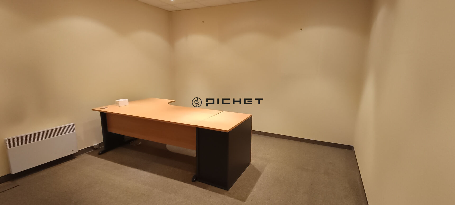 Photo Angoulême centre, local commercial de 135 m² image 5/6