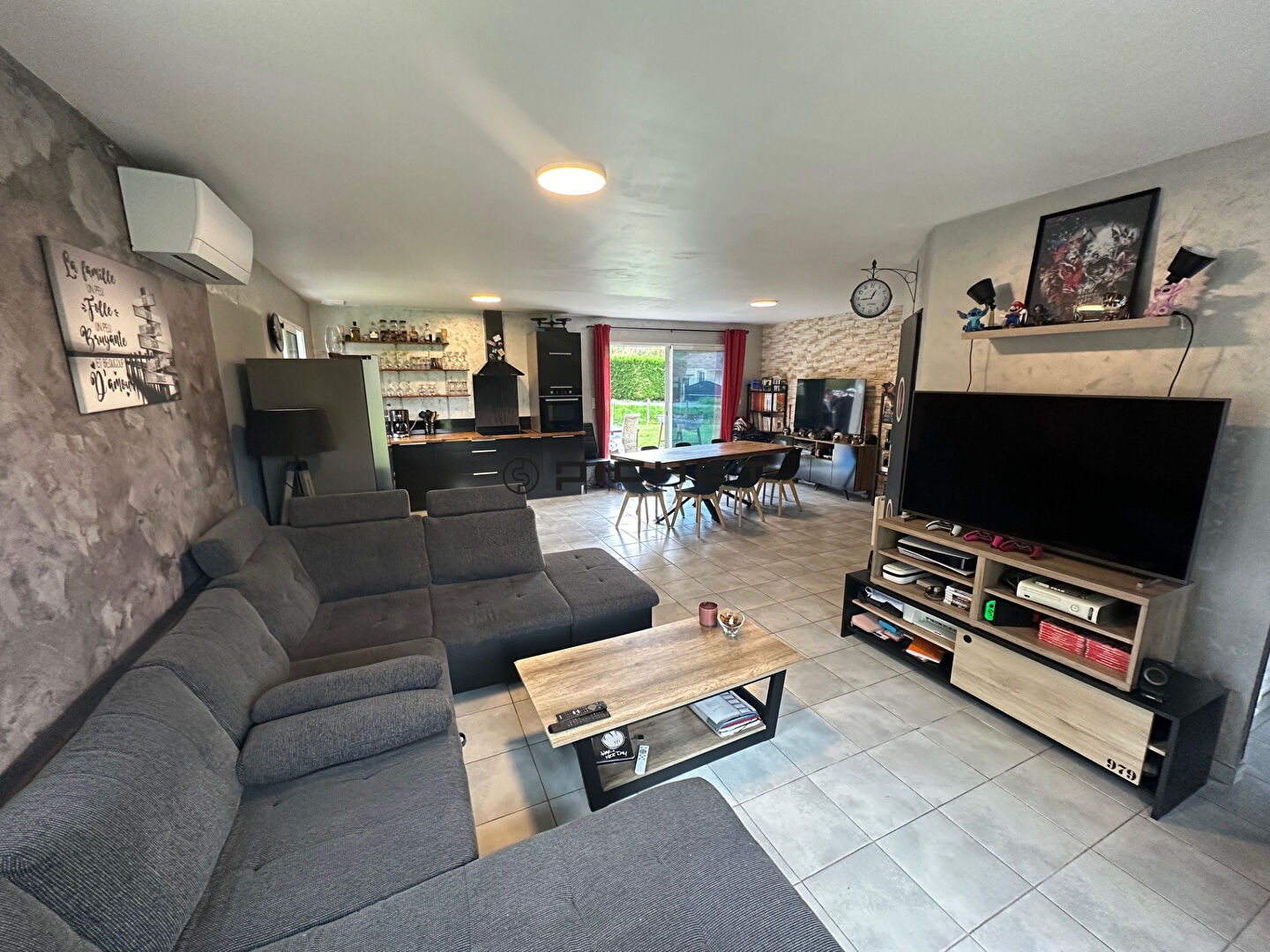 Photo Maison de plain pied - Aucun travaux - 5 chambres. image 2/6