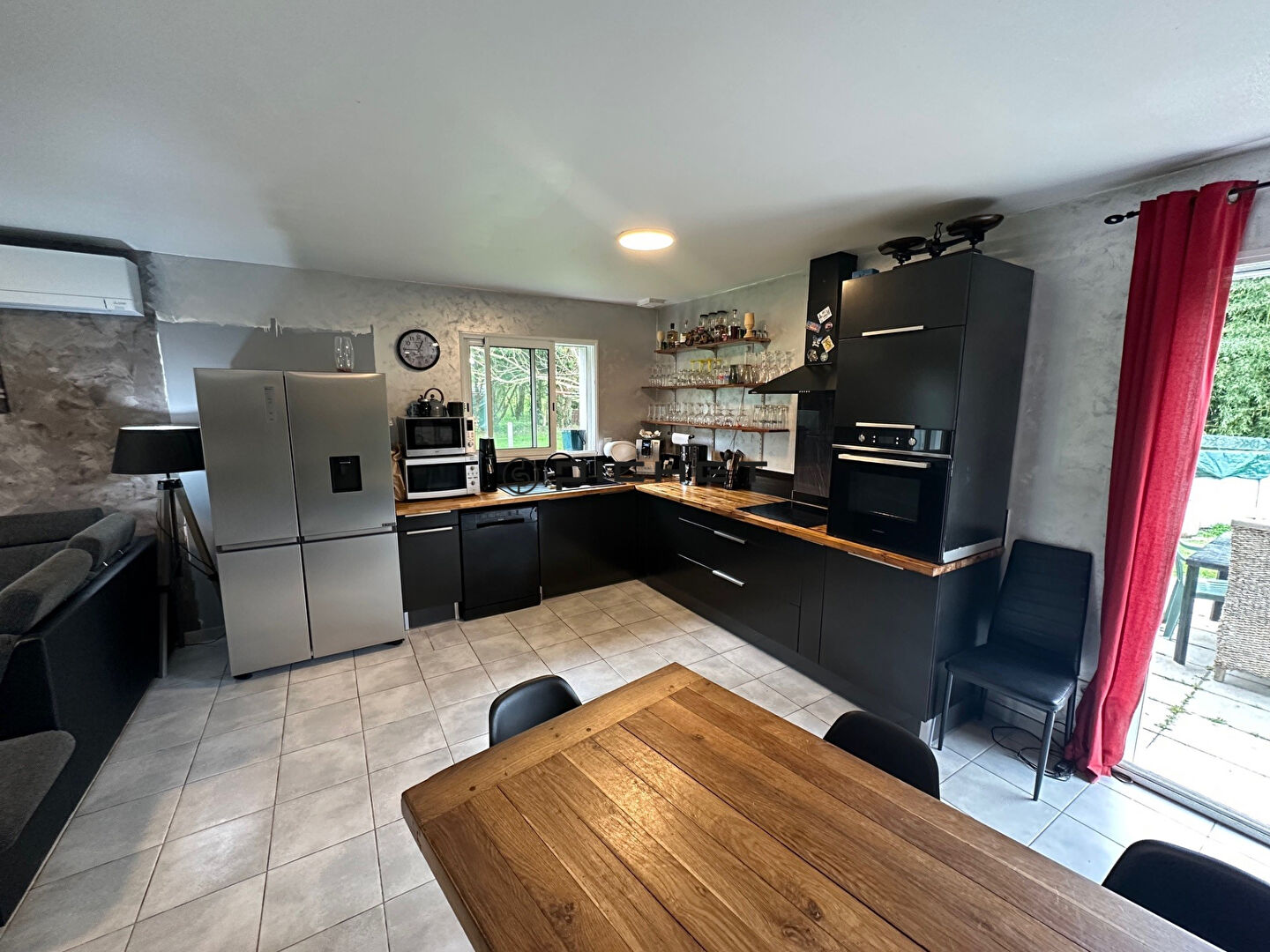 Photo Maison de plain pied - Aucun travaux - 5 chambres. image 3/6