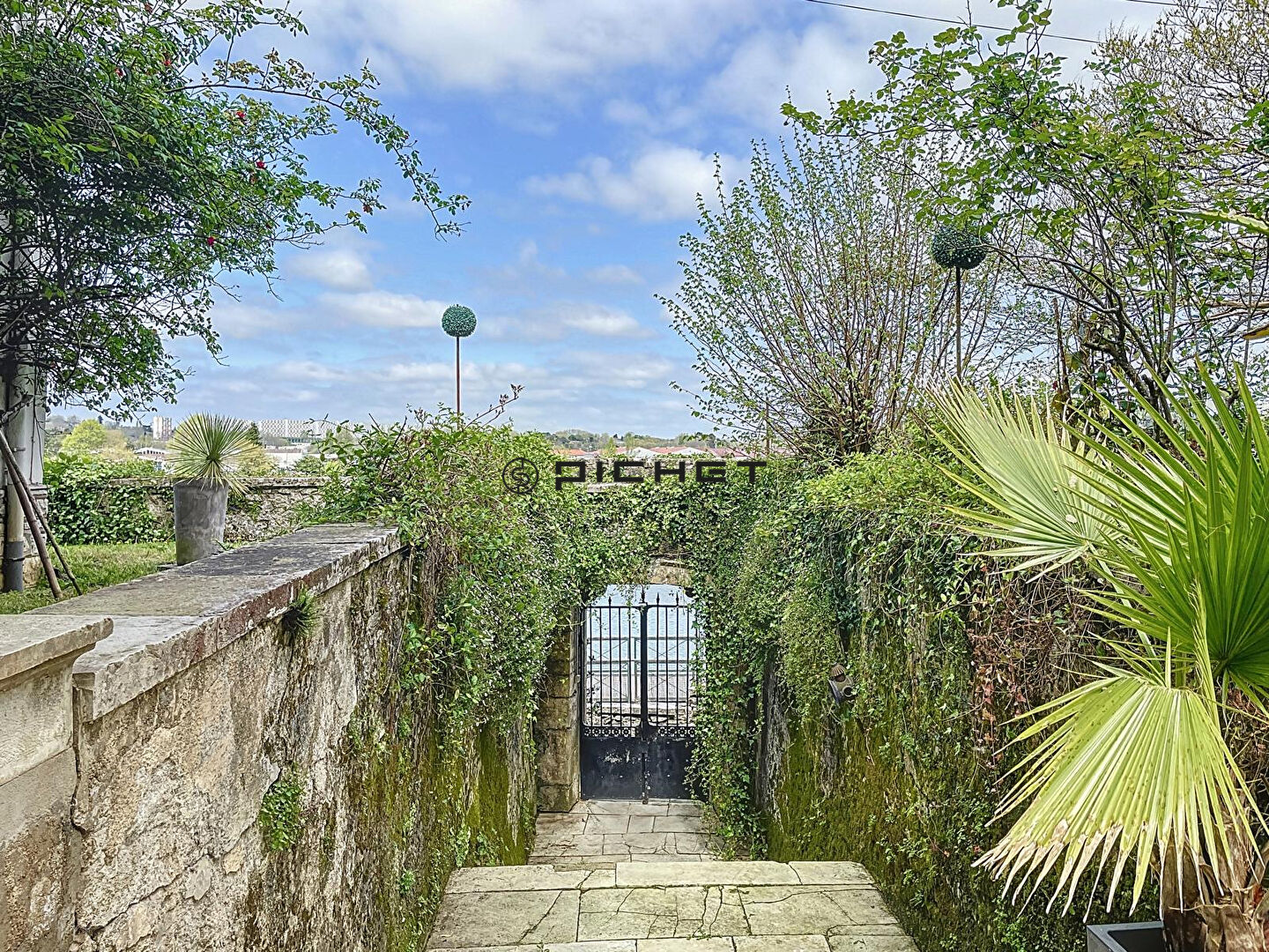 Agence immobilière de Pichet Immobilier Services - Pichet Immobilier Biarritz