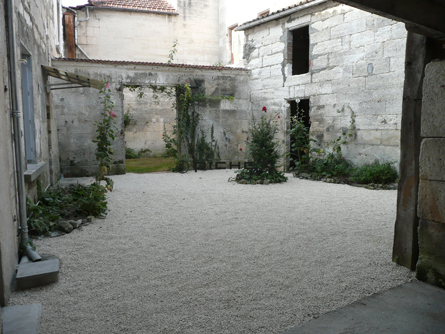 Agence immobilière de Pichet Immobilier Services - Pichet Immobilier Angouleme