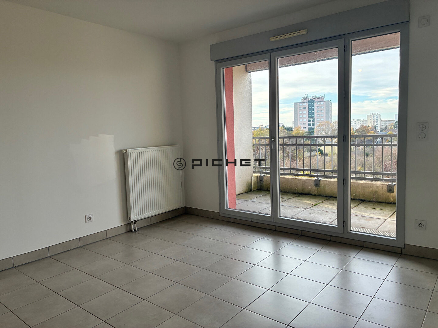 Appartement Lucé - 28110 - Type 2 40 m2 avec parking et balcon