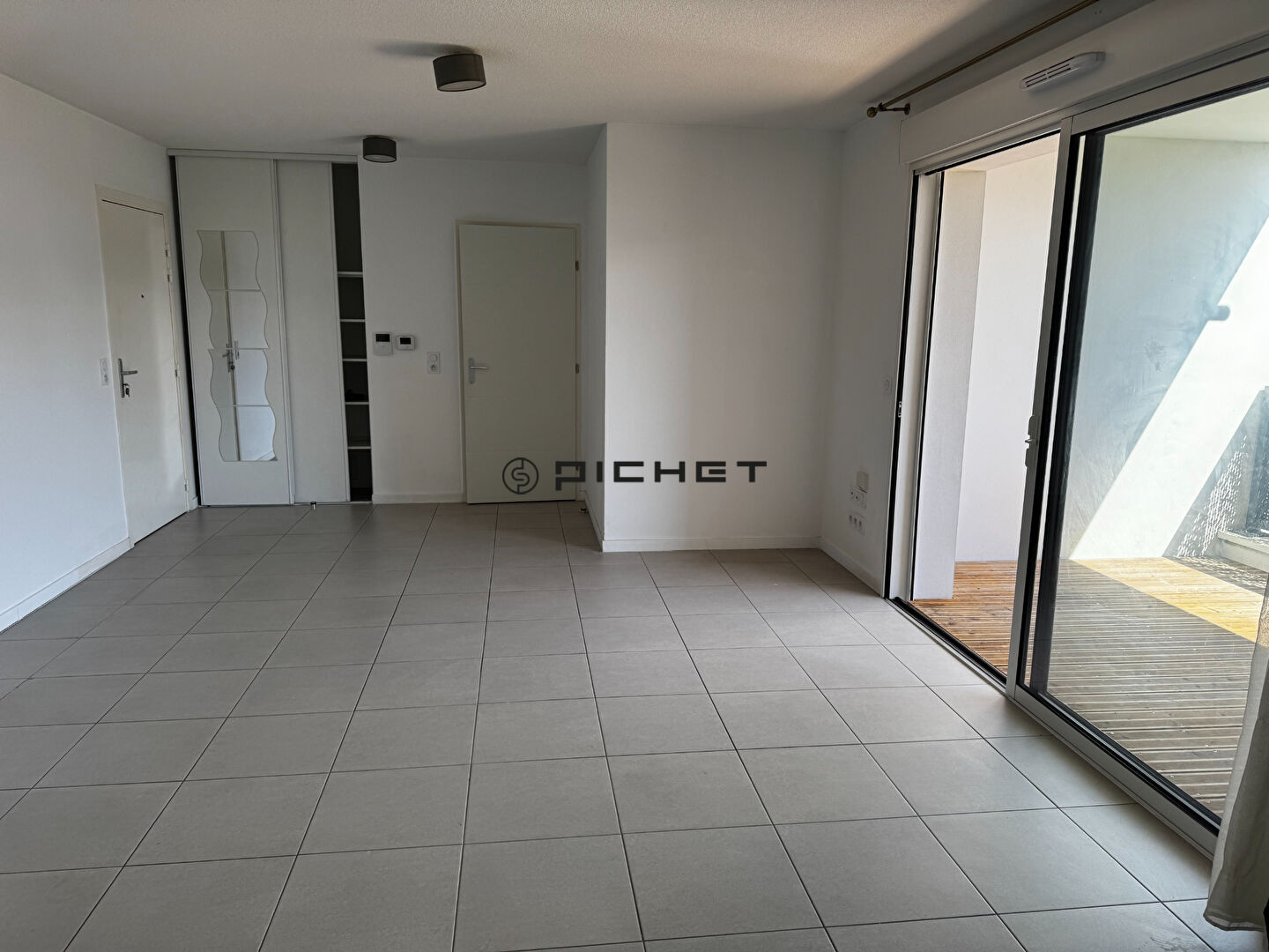 Photo Appartement de type 3 avec 2 terrasses et 2 places de parking image 3/6