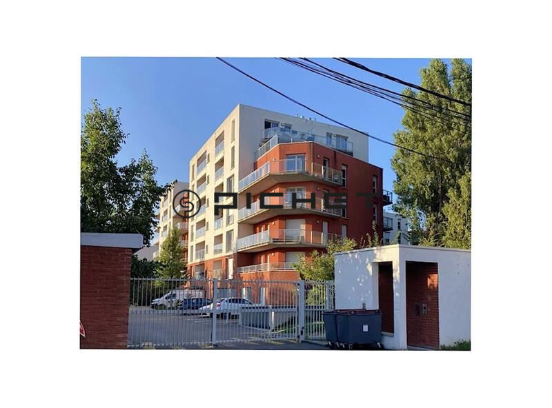 Agence immobilière de PICHET Paris 8