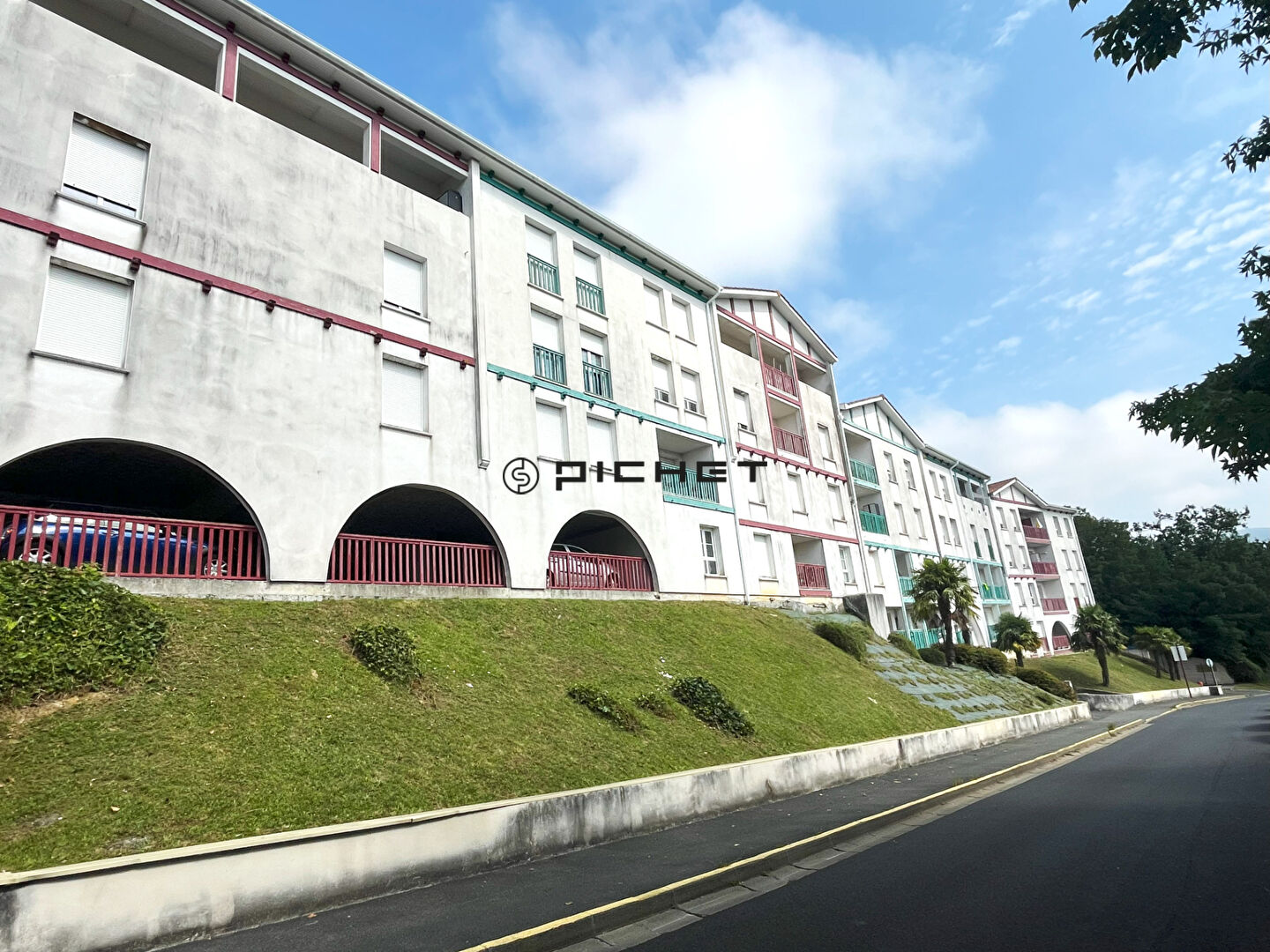 Photo Appartement Hendaye 2 pièce(s) 45 m2 image 1/6