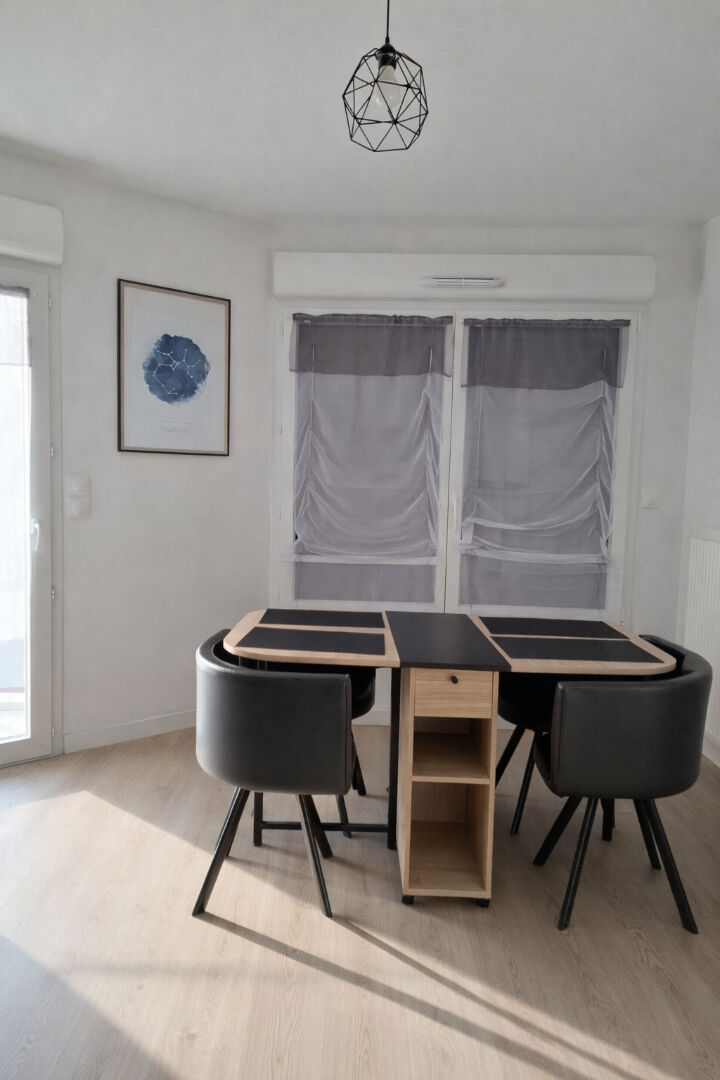 Agence immobilière de PICHET Paris 8