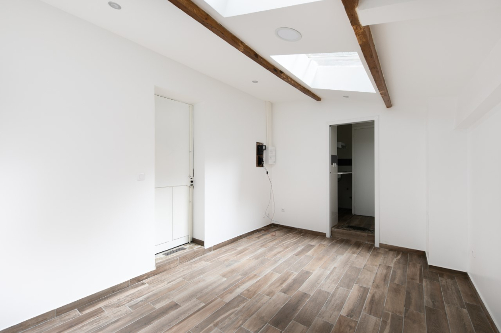 Photo Bureaux Saint Ouen Sur Seine 1 pièce(s) 20 m2 image 2/2