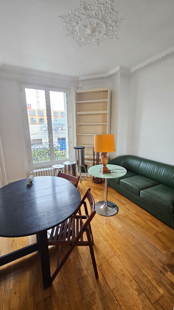 2 pièces meublé Refait à neuf