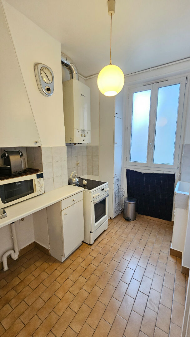 Photo 2 pièces meublé Refait à neuf image 6/6