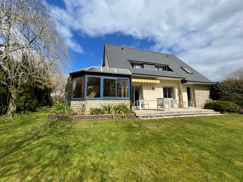 Maison – QUIMPER Maison – QUIMPER