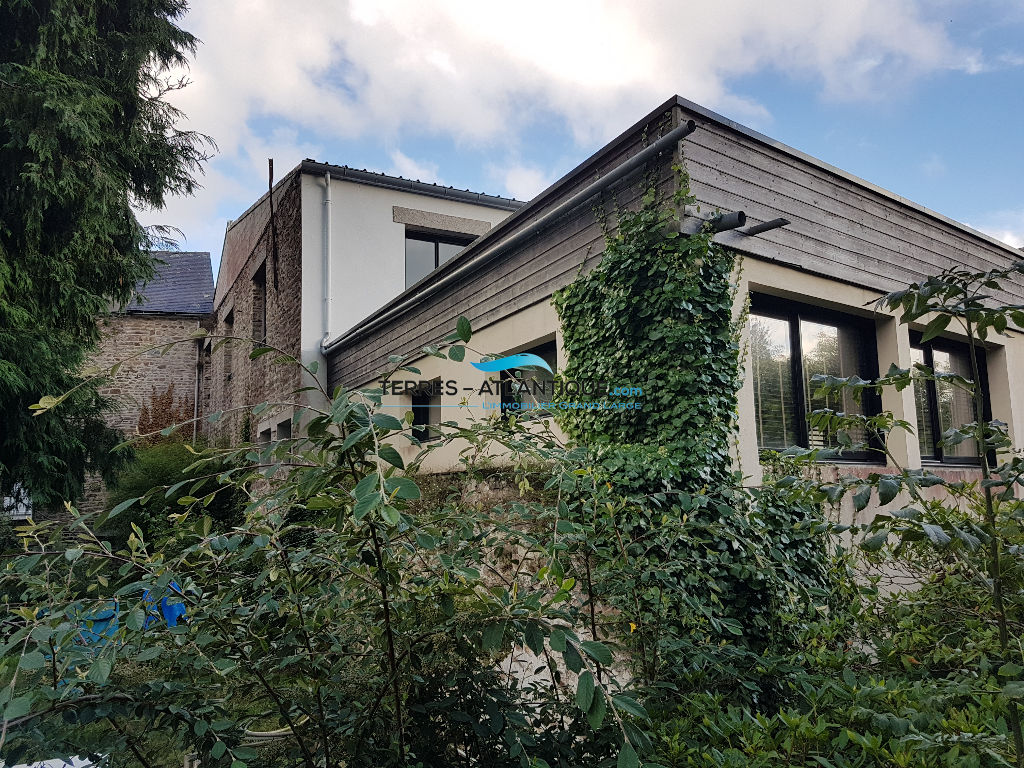 Photo Immeuble en centre ville image 2/6