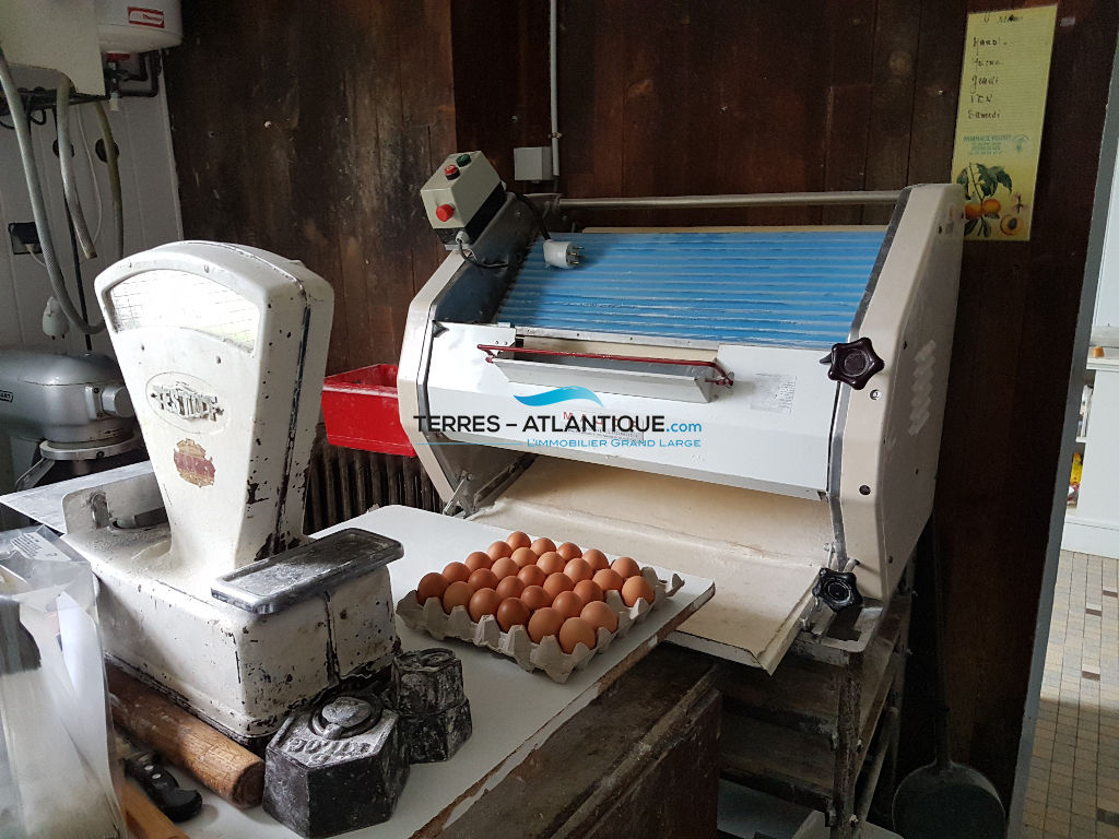 Photo Murs + fonds + licence IV bar et habitation image 5/6