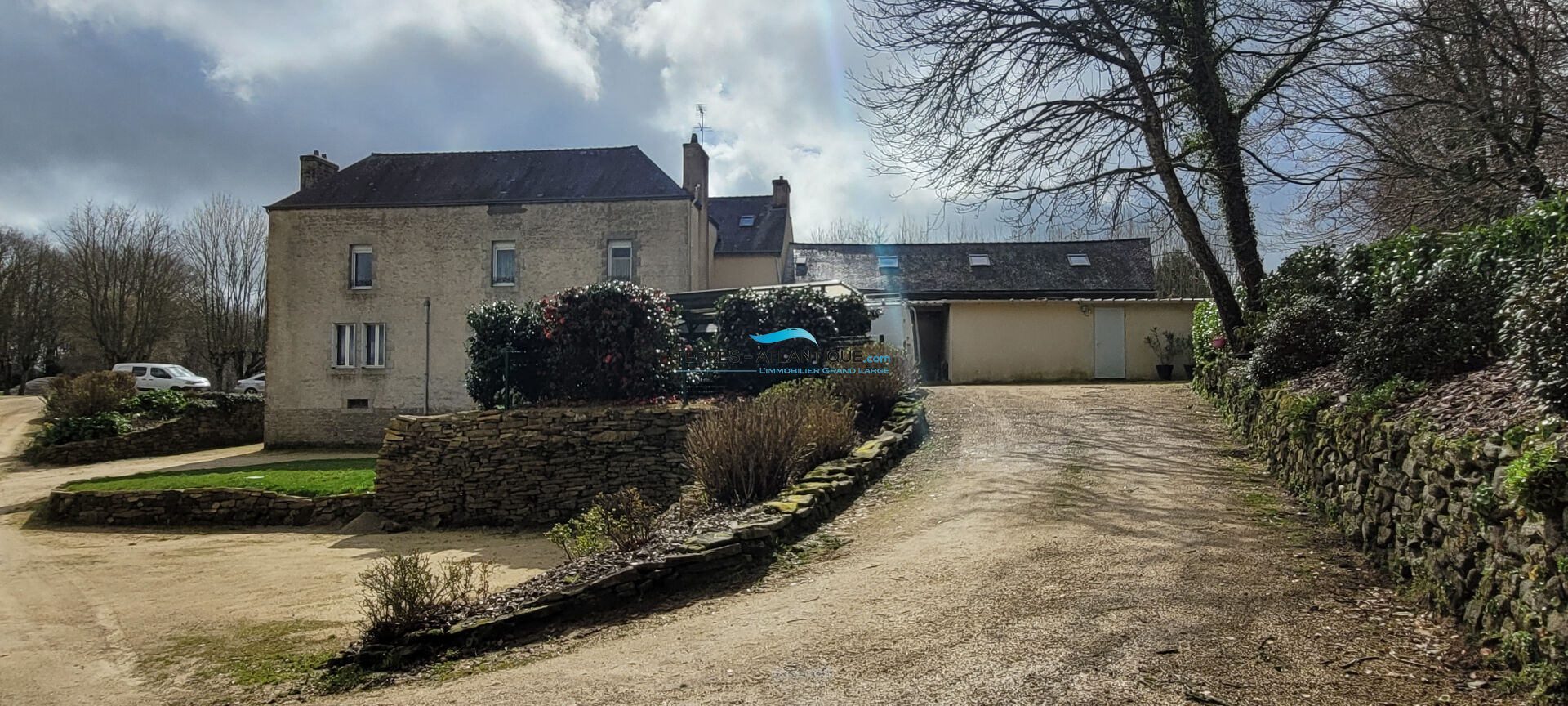 Photo Magnifique propriété de caractère , chambres d'hôtes, gîtes et licence  IV image 3/6