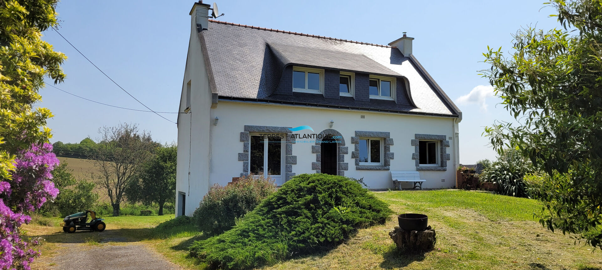 Photo Maison d'habitation aux portes de la ville image 3/6