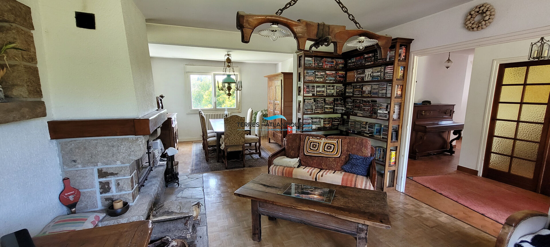 Photo Maison d'habitation aux portes de la ville image 5/6