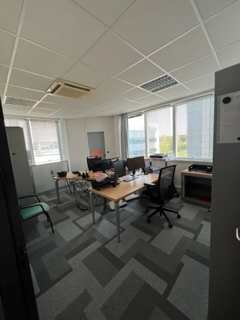 Photo A LOUER BUREAUX TECHNOPOLE METZ 219 M² image 4/6