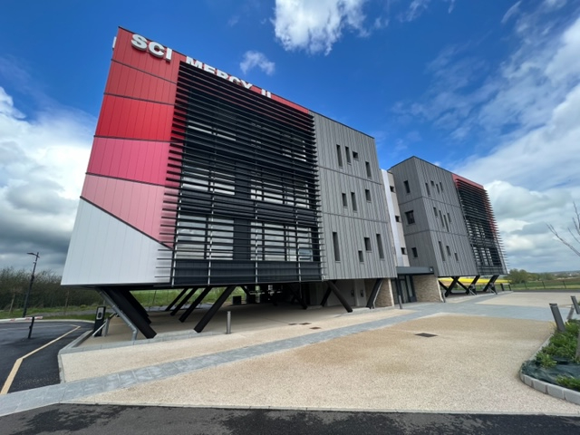 Photo BUREAUX NEUF A LOUER - 1920 M² DIVISIBLES - AXE METZ NANCY image 1/6