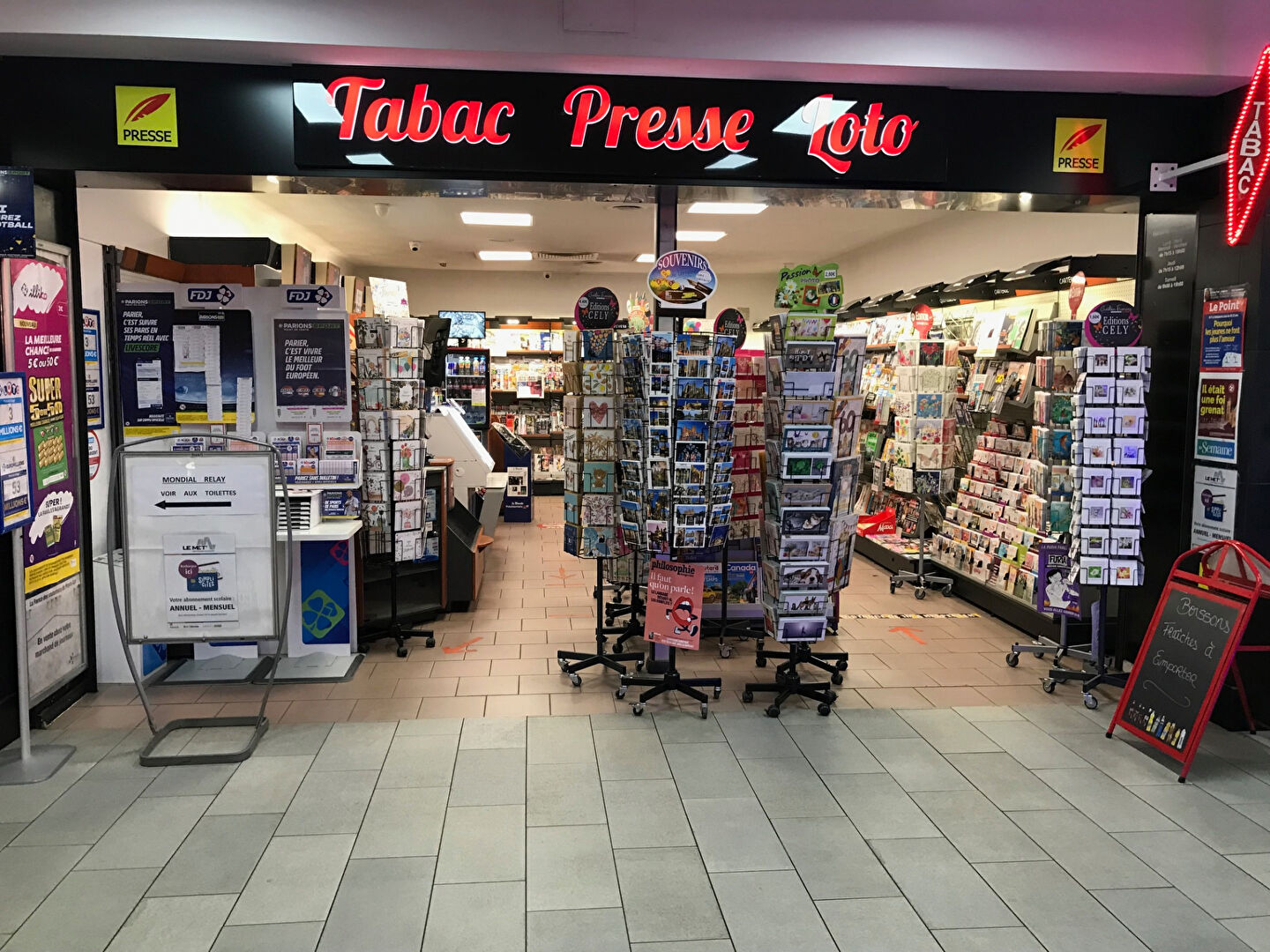 Photo FONDS DE COMMERCE BUREAU DE TABAC METZ image 1/6