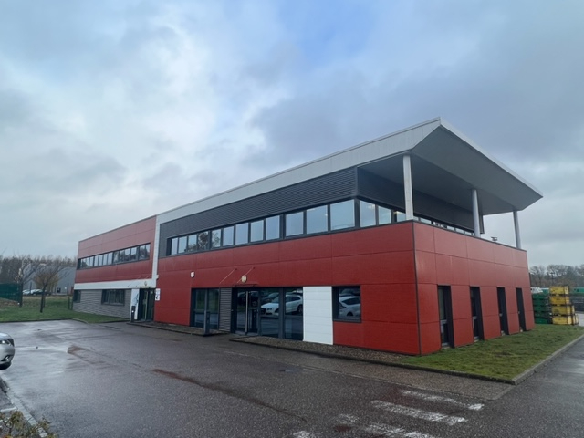 BUREAUX A LOUER WOIPPY - 201 M² - AXE METZ THIONVILLE