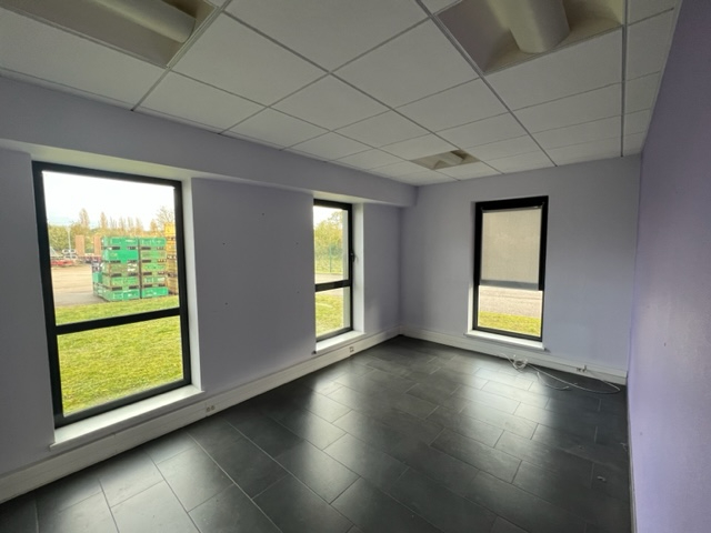 Photo BUREAUX A LOUER WOIPPY - 201 M² - AXE METZ THIONVILLE image 4/5