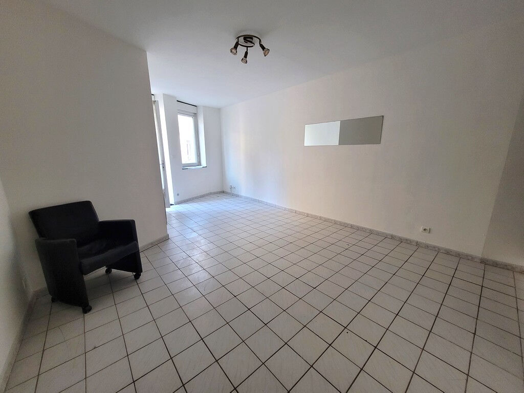 Photo A vendre sur Saint Etienne de Montluc ! Ensemble immobilier de 3 appartements image 2/6