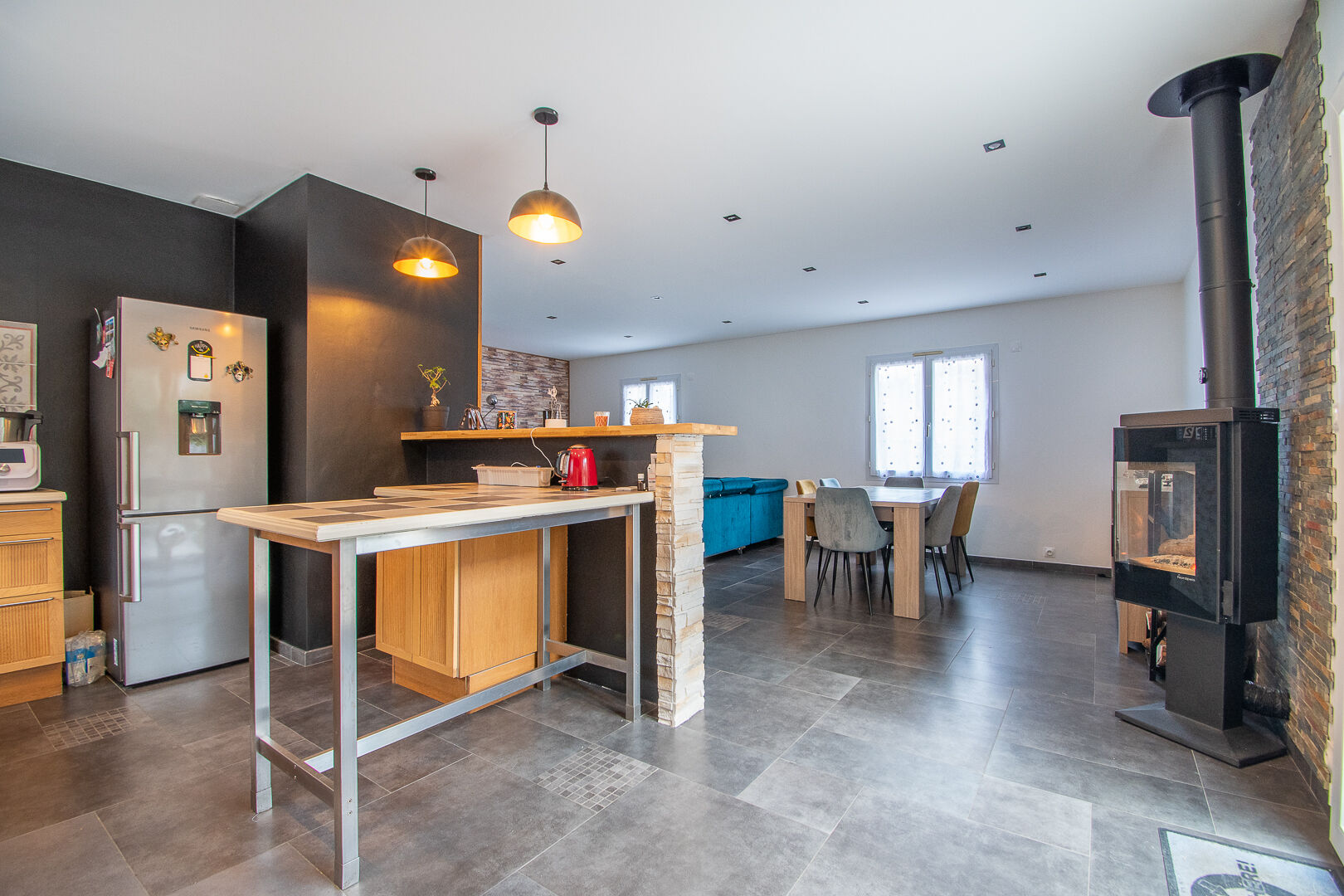 Photo A vendre sur Basse-Indre - Maison 3 chambres avec garage et jardin ! image 4/6