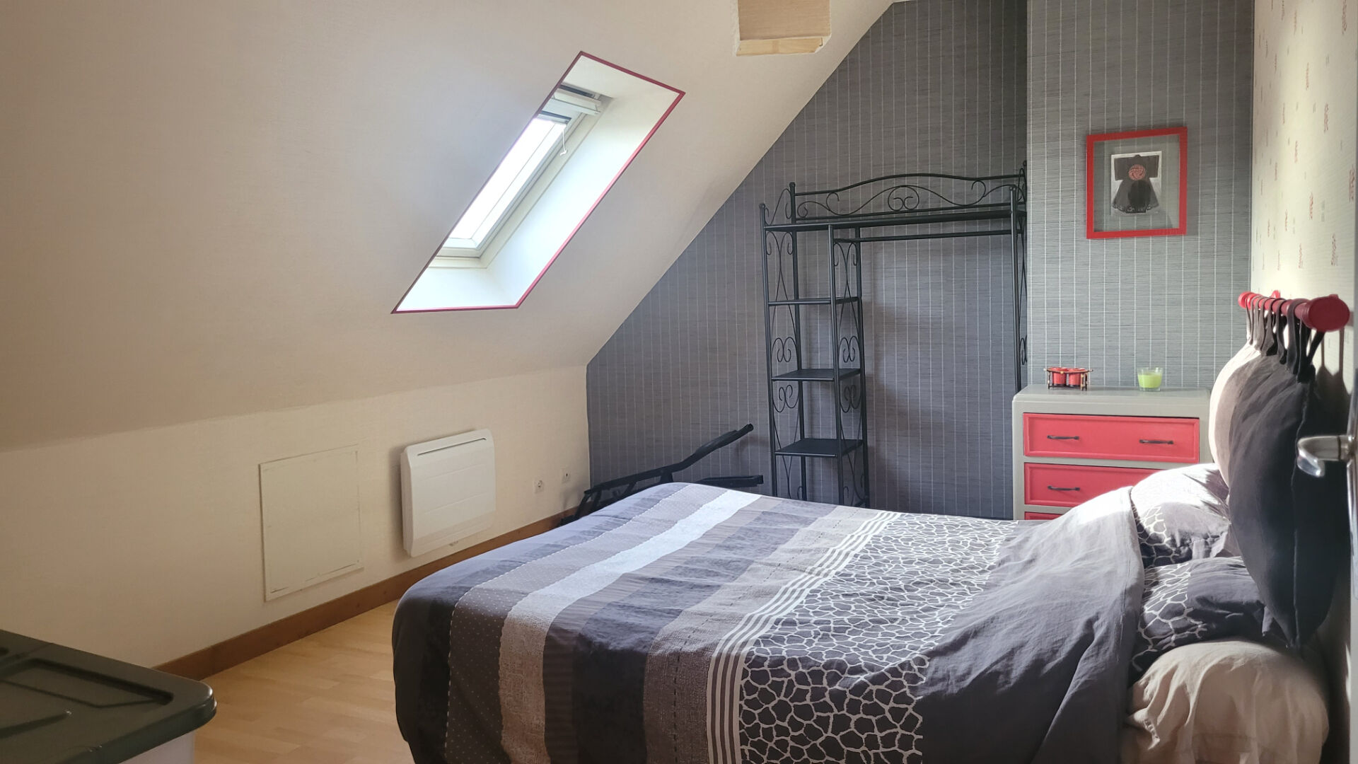 Photo A Vendre sur La Chabossière ! Maison 4 chambres avec jardin, garage et dépendance image 5/6