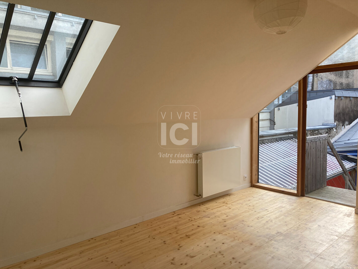 Photo A Vendre sur Nantes - Appartement T4 + bureau avec cour privative image 5/6