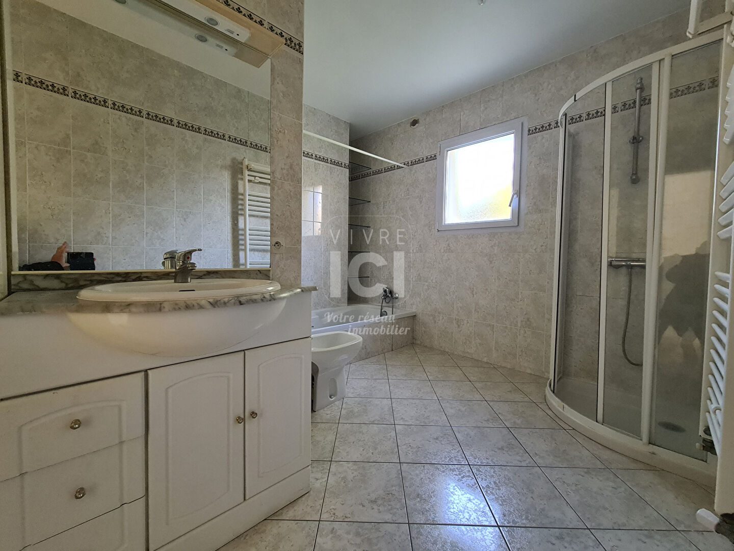 Photo A Louer sur Nantes ! Maison 4 chambres, grenier, garage et jardin image 5/6