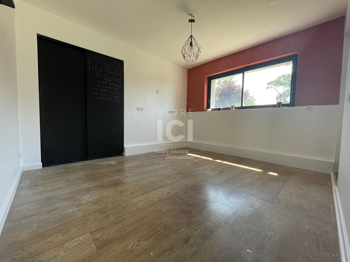 Photo A louer sur Coueron ! Maison 6 pièces de 160m² sur une parcelle de 3000m² image 5/6