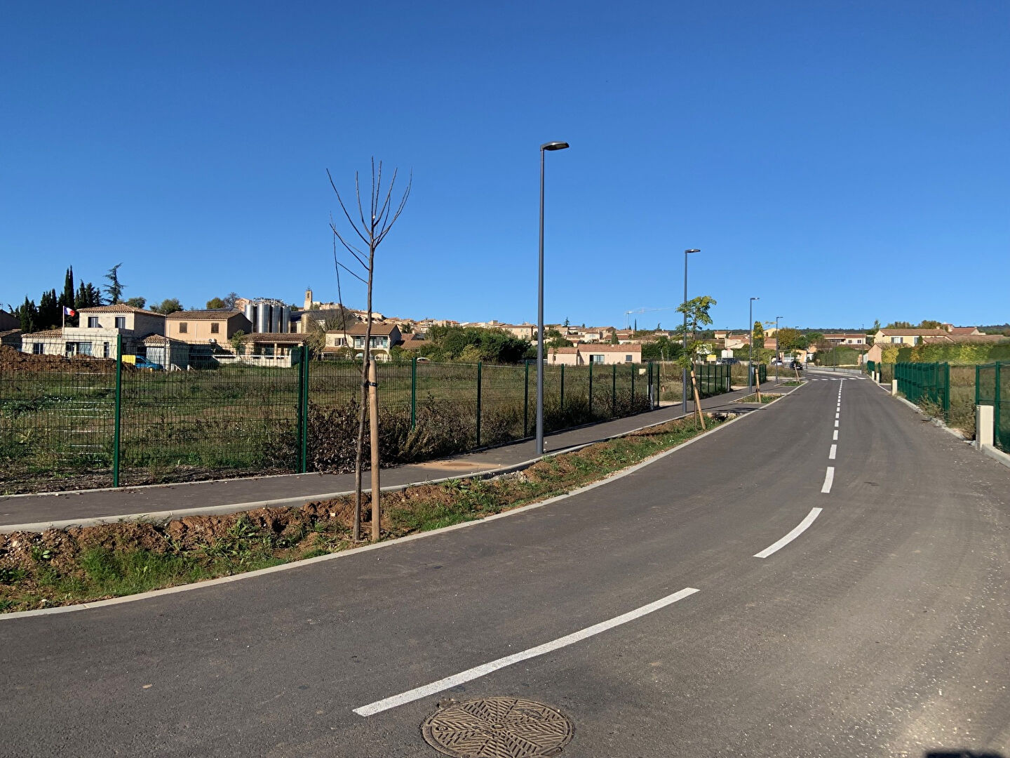 Photo Terrain Pourrieres image 2/6