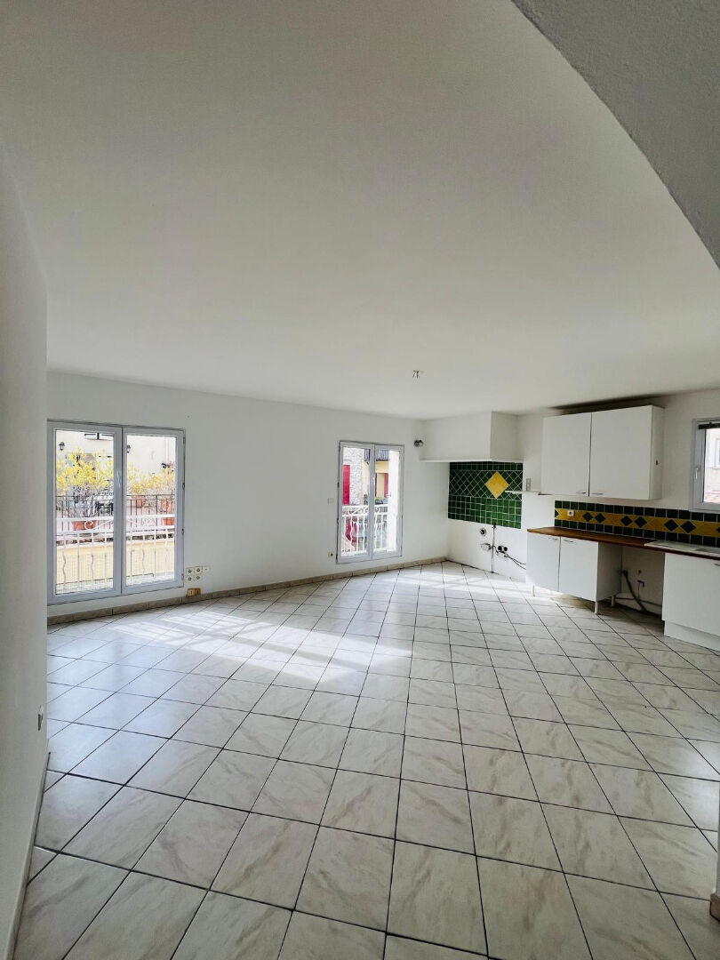 Agence immobilière de VOTRE MAISON - IMMOBILIER DE L'ARC / JR CONSULTANT - VOTRE MAISON FUVEAU