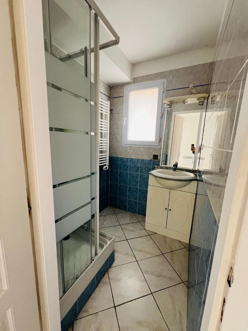 Photo Appartement Fuveau  3 pièce(s) 51 m2 image 6/6