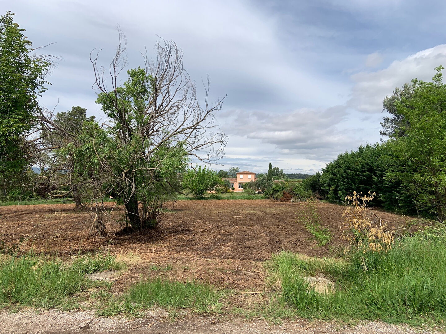 Agence immobilière de VOTRE MAISON - IMMOBILIER DE L'ARC / JR CONSULTANT - VOTRE MAISON TRETS