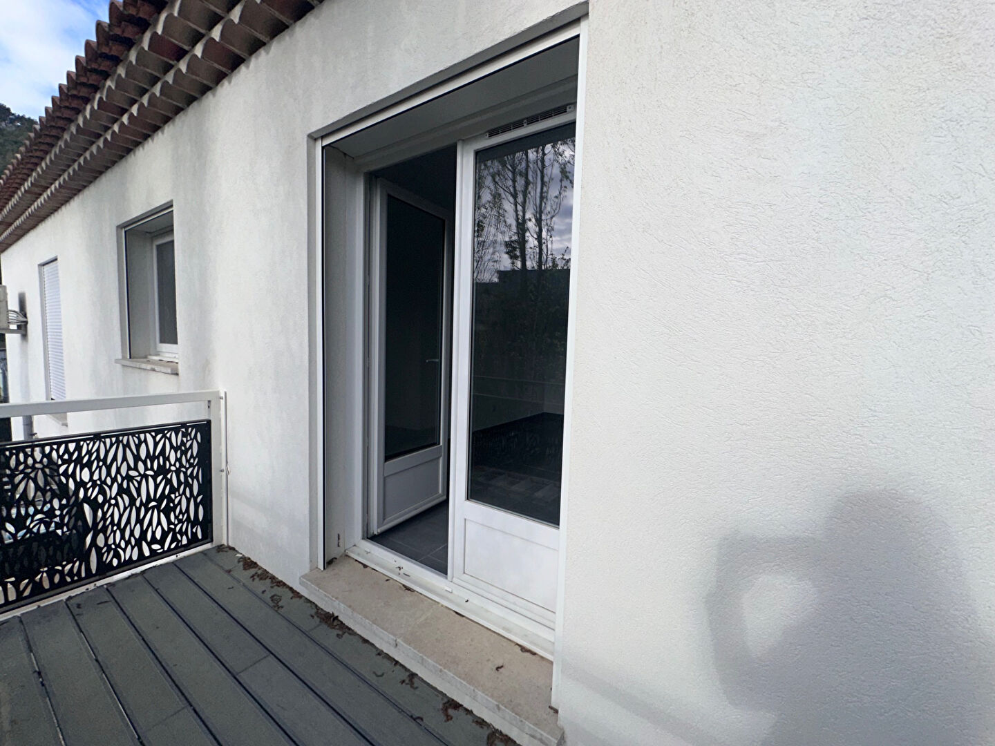 Agence immobilière de VOTRE MAISON - IMMOBILIER DE L'ARC / JR CONSULTANT - VOTRE MAISON CADOLIVE