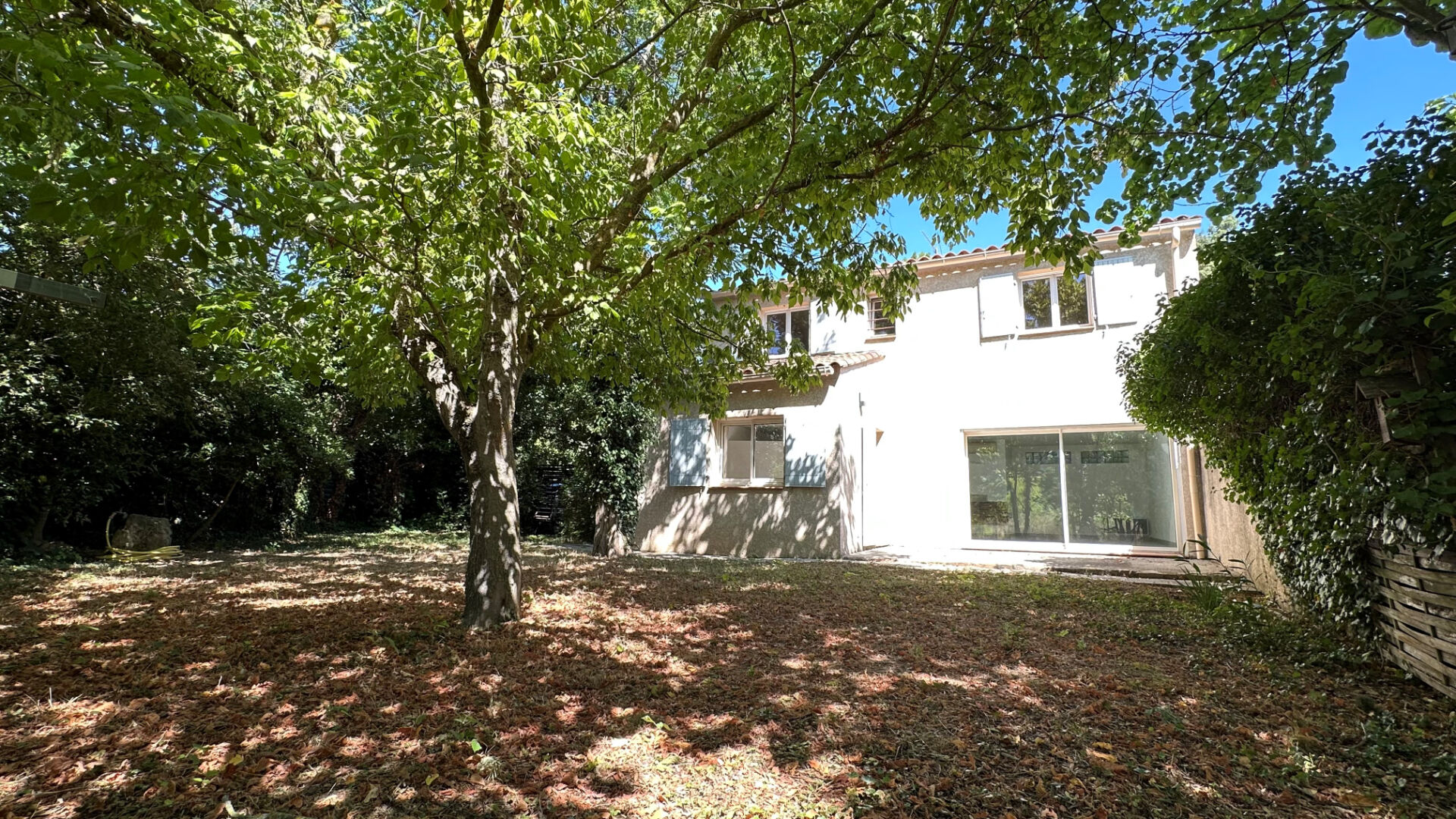 Agence immobilière de VOTRE MAISON - IMMOBILIER DE L'ARC / JR CONSULTANT - VOTRE MAISON LES MILLES