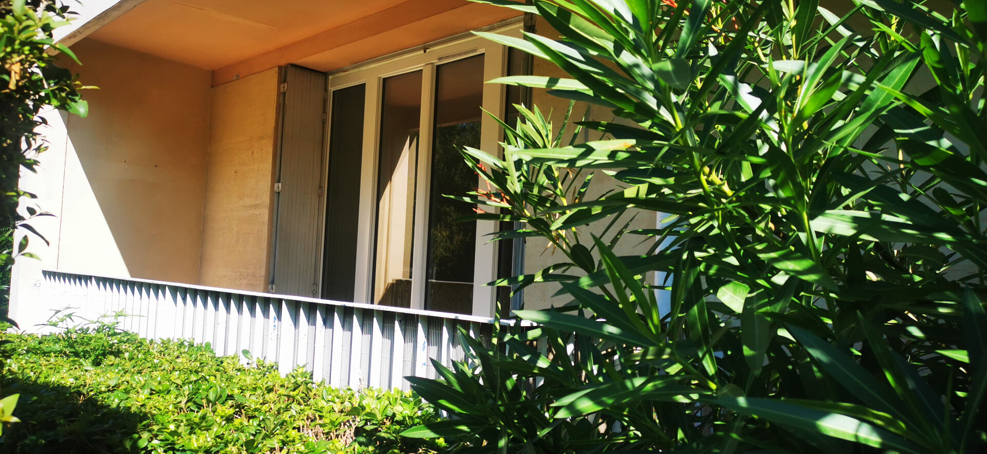 Agence immobilière de VOTRE MAISON - IMMOBILIER DE L'ARC / JR CONSULTANT - VOTRE MAISON LES MILLES
