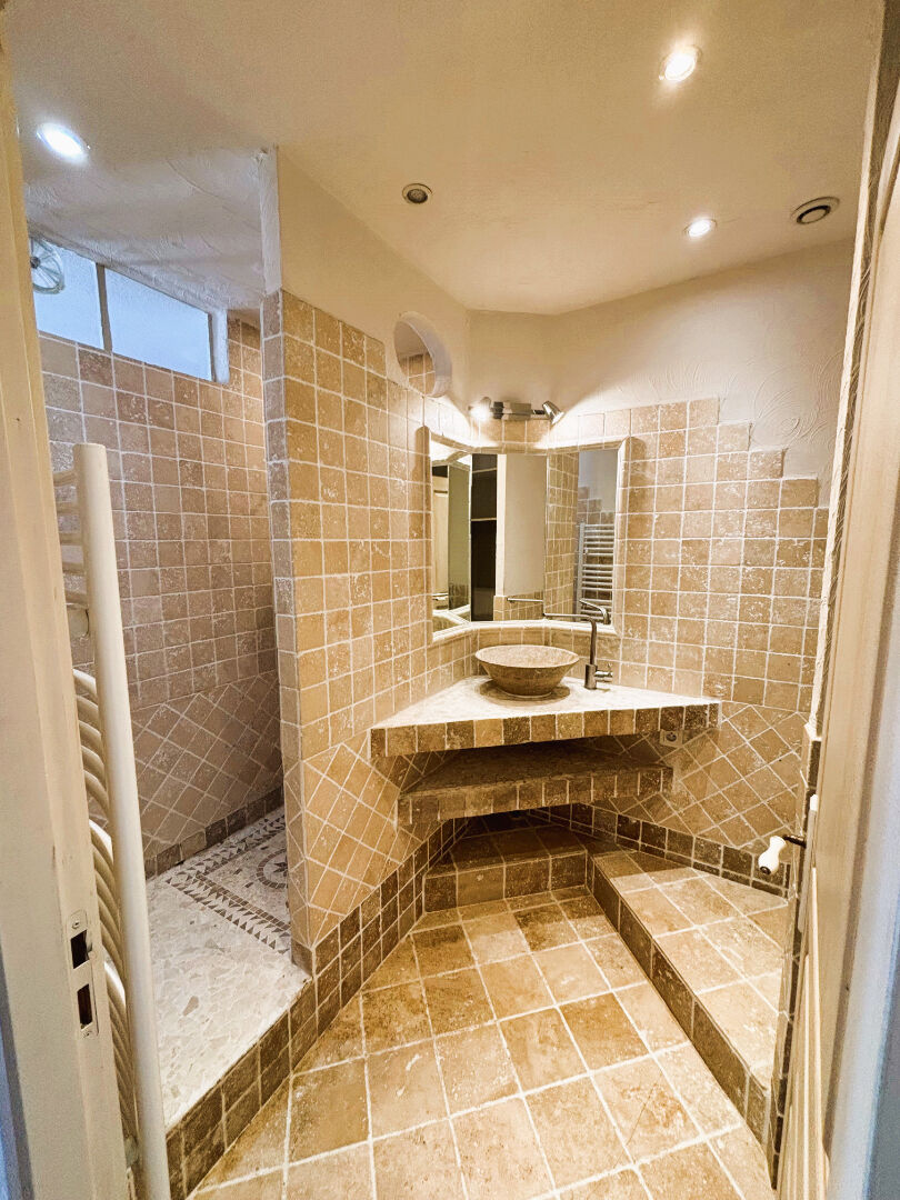 Photo CENTRE DU VILLAGE image 5/5